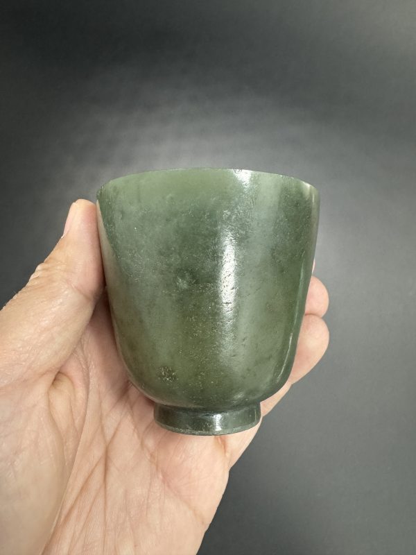 清乾隆 碧玉铃铛杯 - 图4
