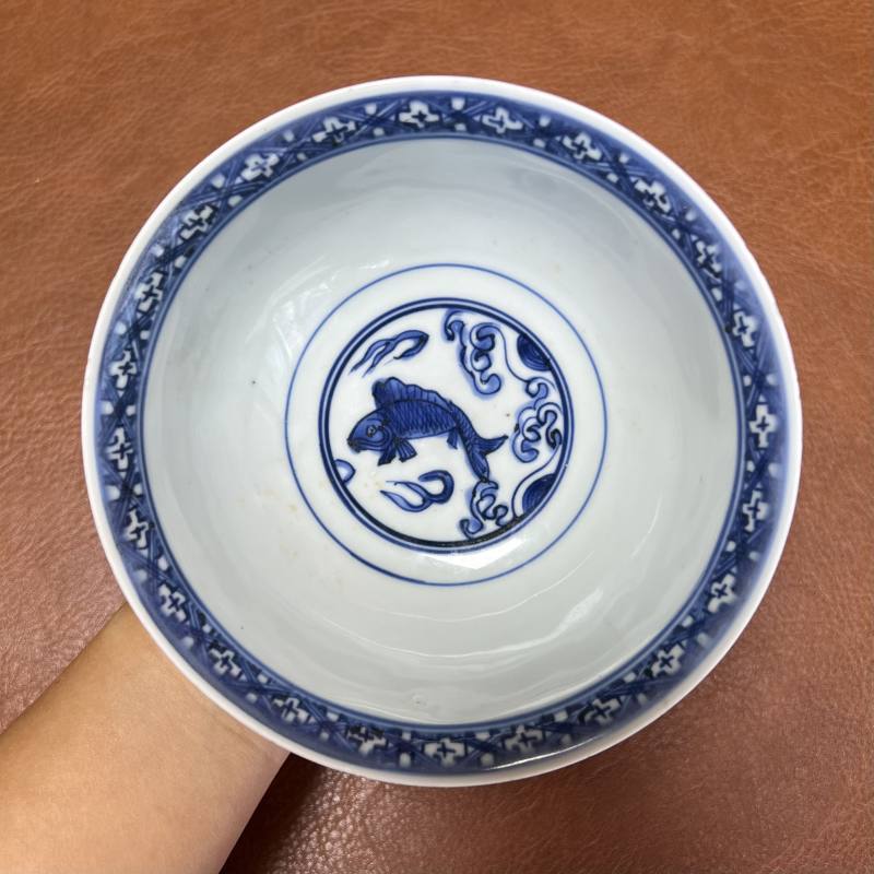 明嘉靖 青花鱼藻纹高足杯 - 图8