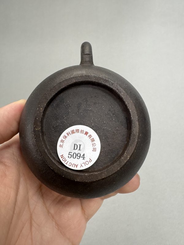 清 东石款铺砂具轮珠壶 - 图13