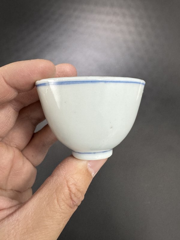 清早期 青花人物图杯 - 图7