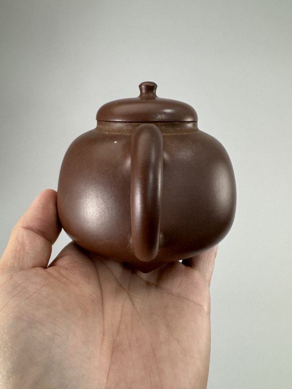 现代 高振宇紫泥三足乳钉壶 - 图6