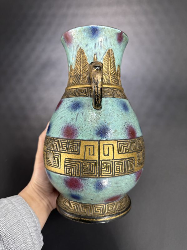 清 桃花洞釉描金仿古双兽耳尊 - 图4