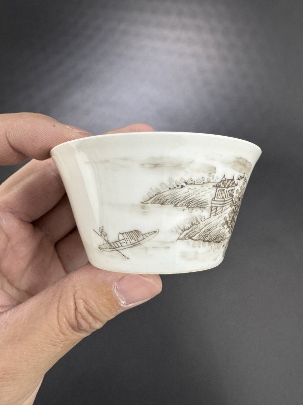 清雍正 墨彩通景高士山水图马蹄杯 - 图9
