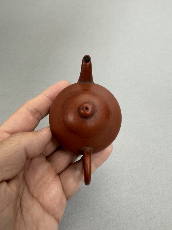 清 嘉庆年制款朱泥梨形汕头壶 - 图7