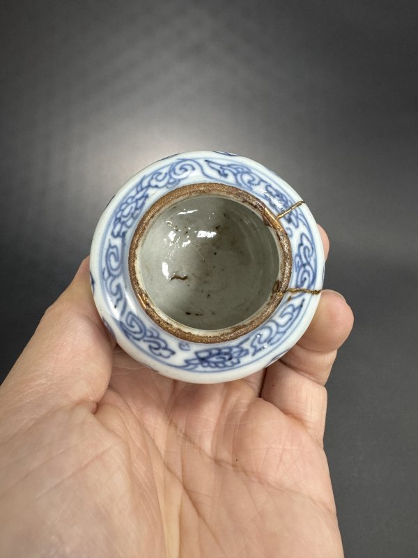 清早期 青花缠枝花卉纹小罐 - 图7