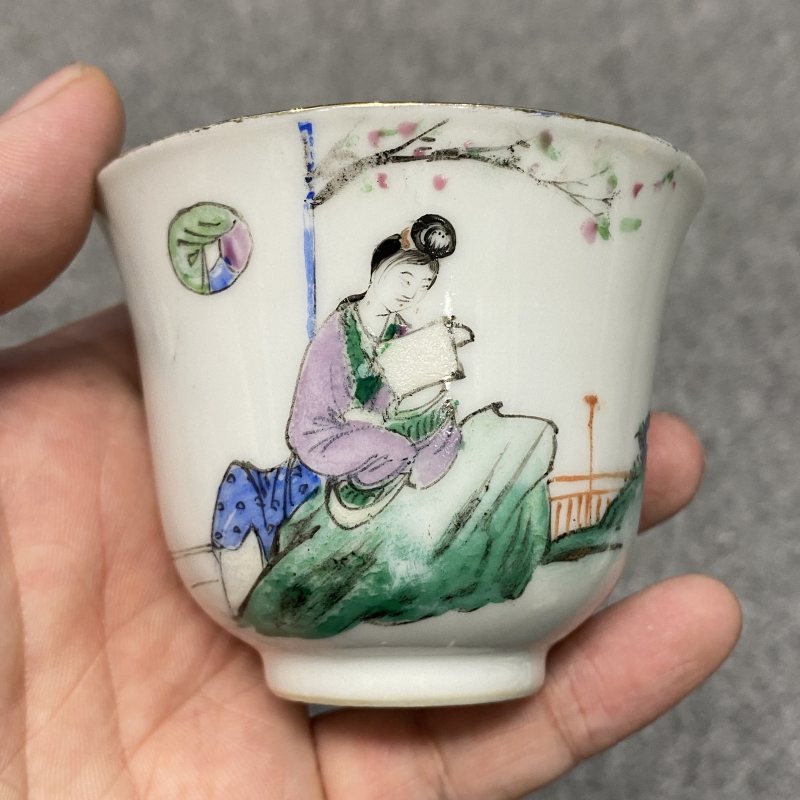 民国 粉彩仕女纹杯一对 - 图6