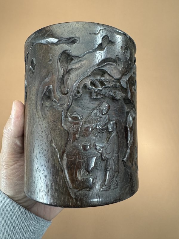 清 紫檀雕高士观景图笔筒 - 图9