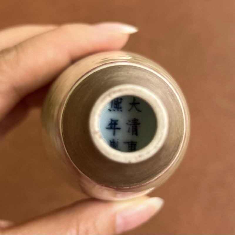 清 豇豆红釉柳叶瓶 - 图11