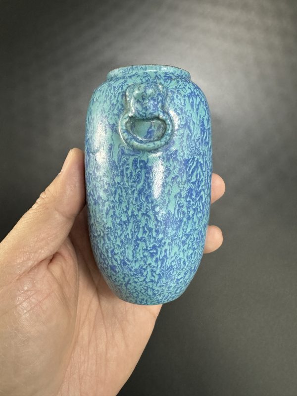 清乾隆 炉钧釉双兽耳衔环小尊 - 图4
