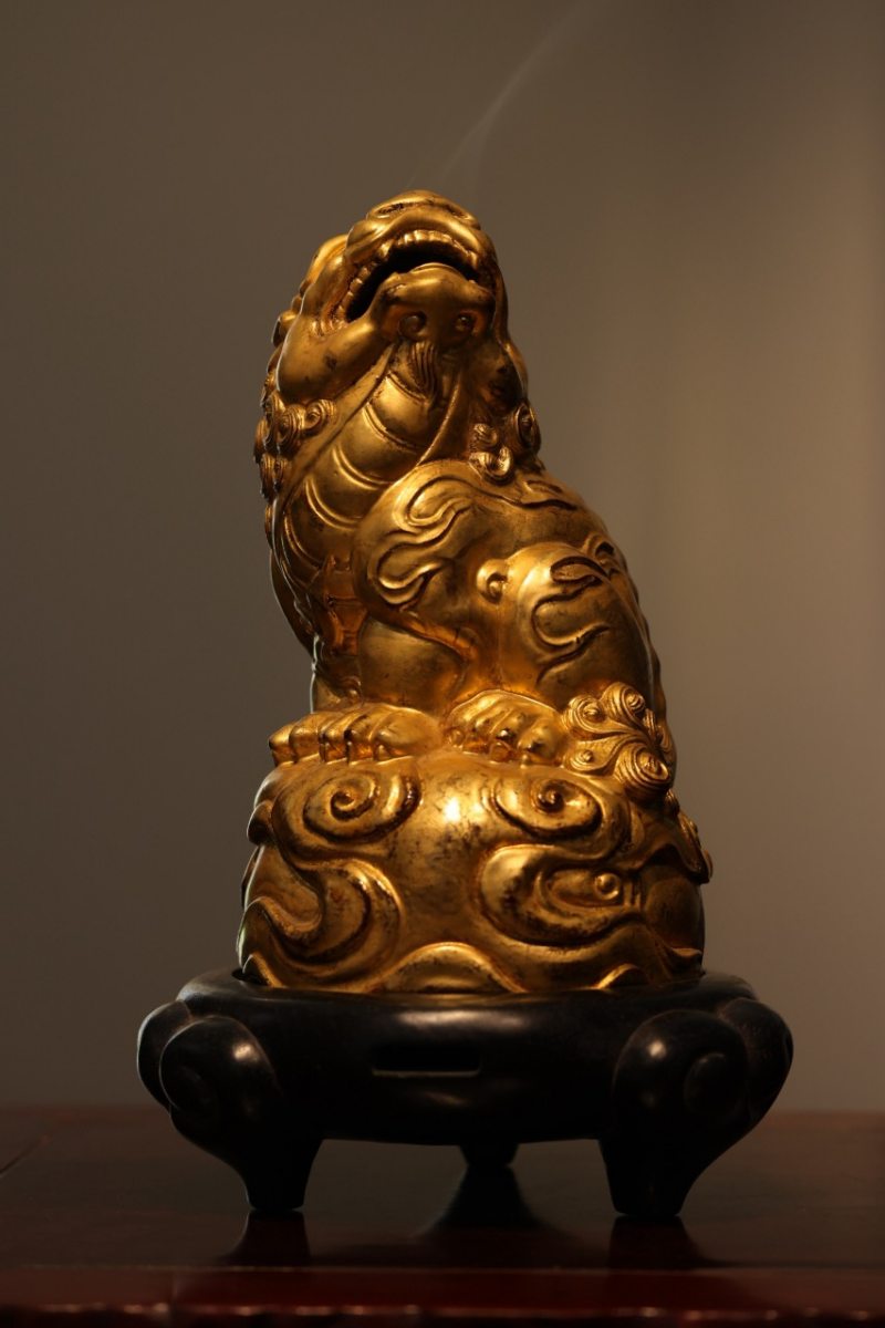 髹金瑞兽香炉 - 图7