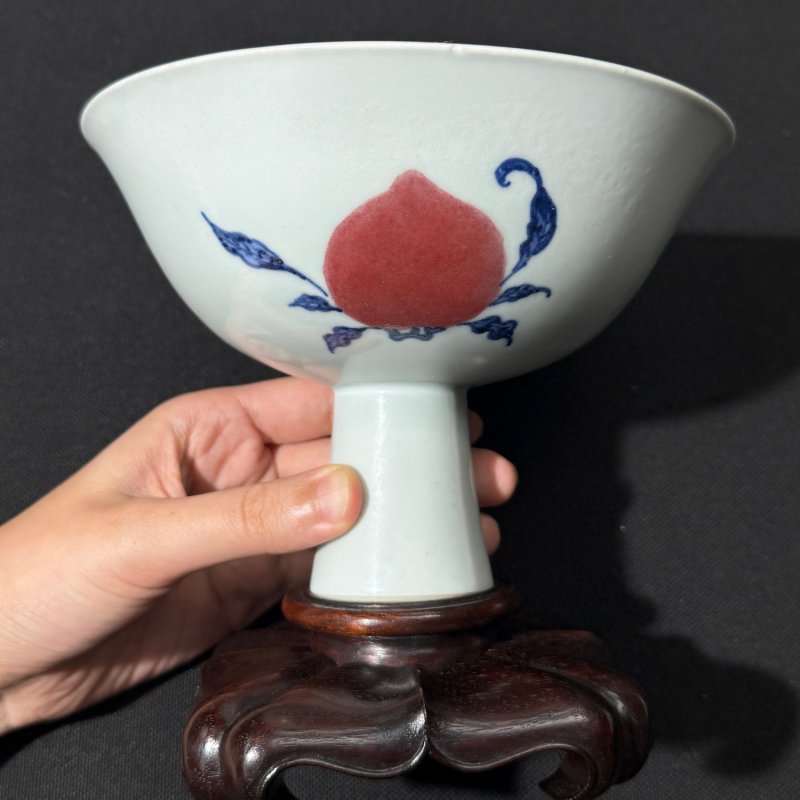 清雍正 青花釉里红三多纹高足碗 - 图2