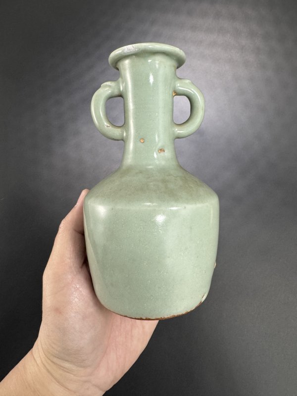 明 龙泉窑青釉双兽耳瓶共两件 - 图13