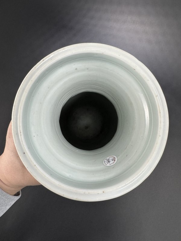 清康熙 青花海水瑞兽江崖图棒槌瓶 - 图13
