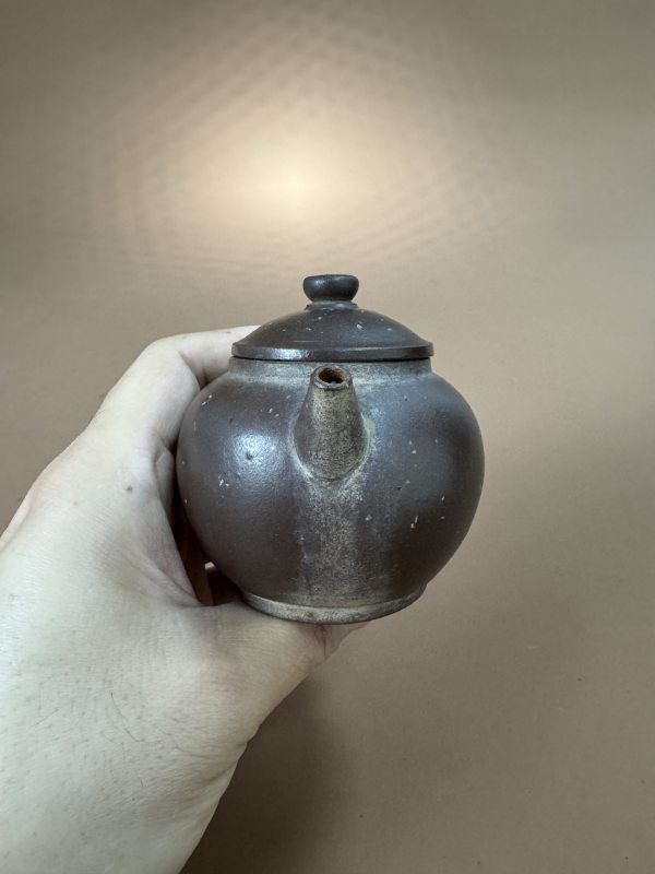 清 紫泥铺砂具轮珠壶 - 图4