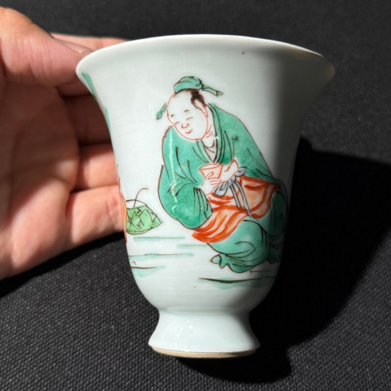 清康熙 五彩太白醉酒图铃铛杯 - 图2