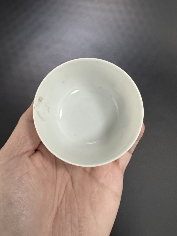 清康熙 釉里红三多纹卧足杯 - 图7