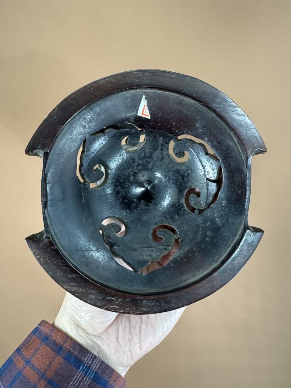 明 铜虎符纹双绳耳炉 - 图12