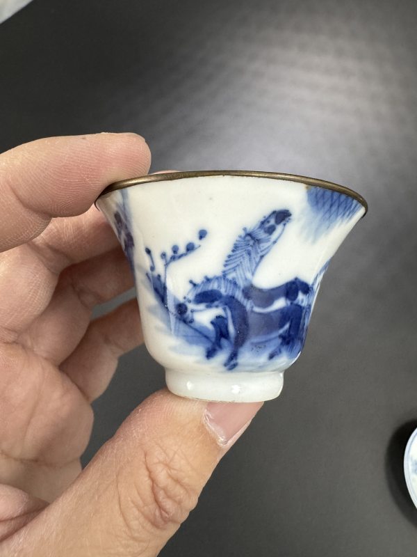 清光绪 若深珍藏款青花骏马图杯、碟三只 - 图10