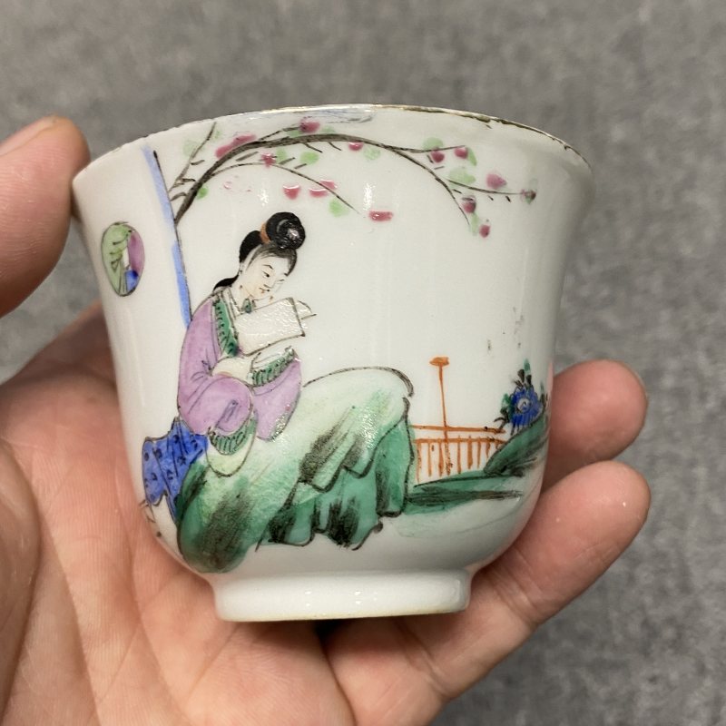 民国 粉彩仕女纹杯一对 - 图12