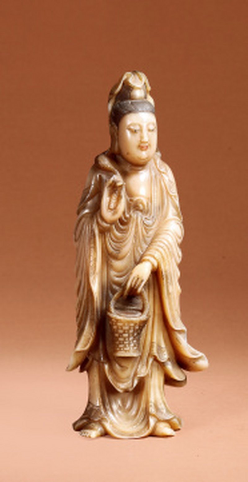 清 玉璇款寿山石白芙蓉提蓝观音 - 图1