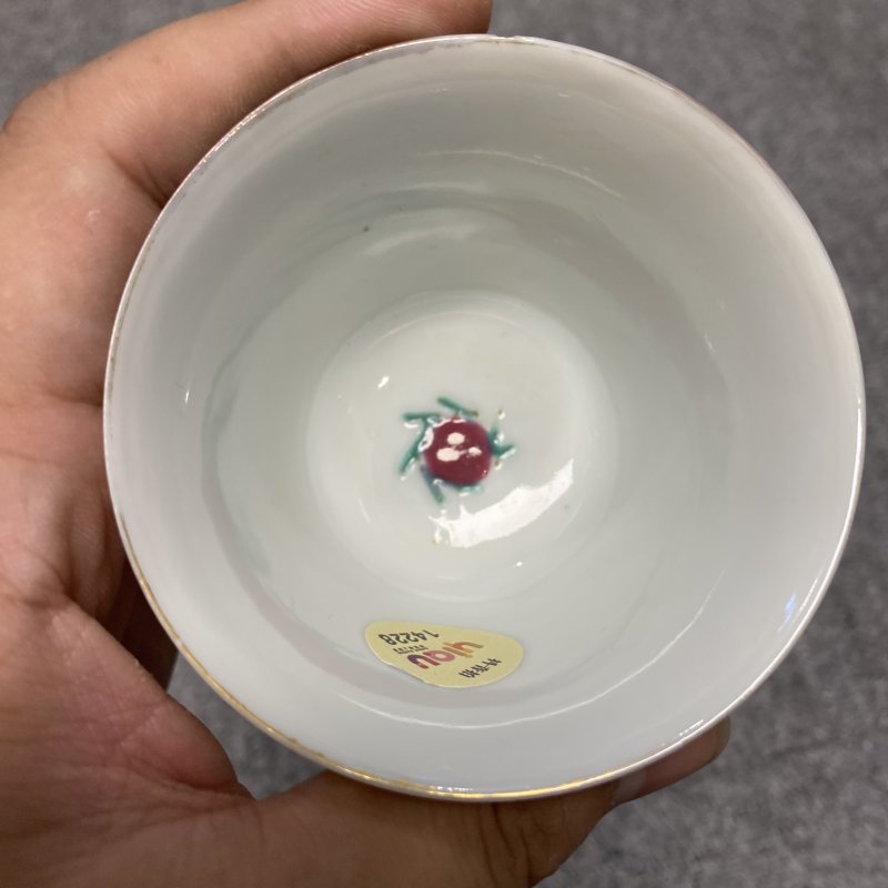 民国 粉彩花卉纹杯一对 - 图9