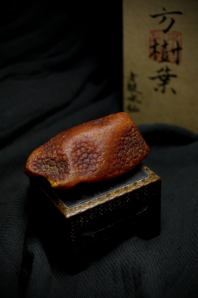全皮原石蜜蜡手把件 - 图4