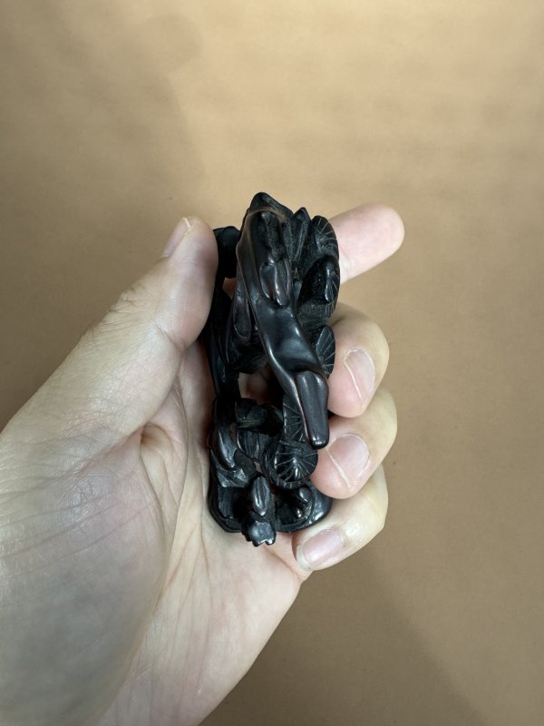 清 红木镂空雕松树小摆件 - 图7