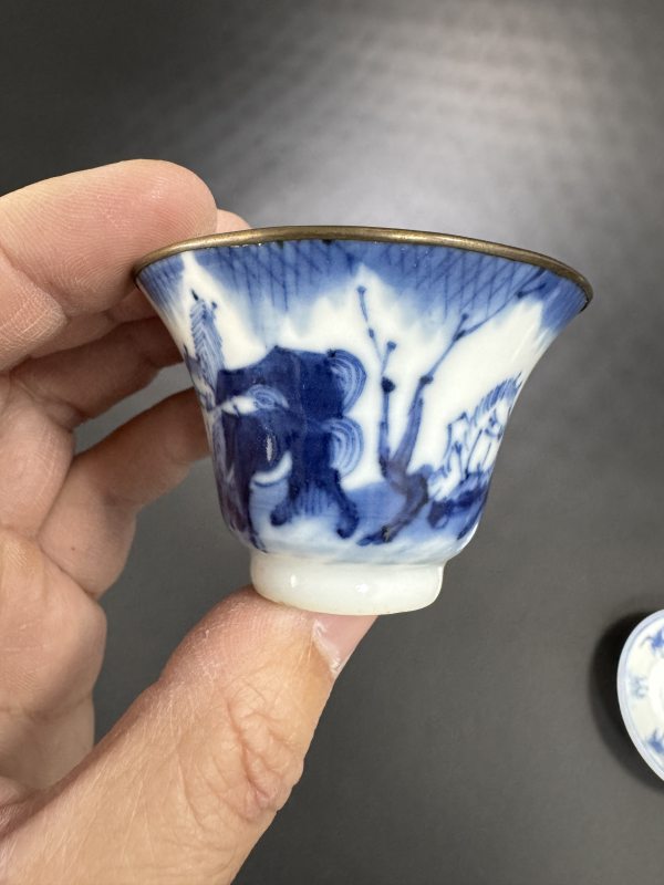 清光绪 若深珍藏款青花骏马图杯、碟三只 - 图12