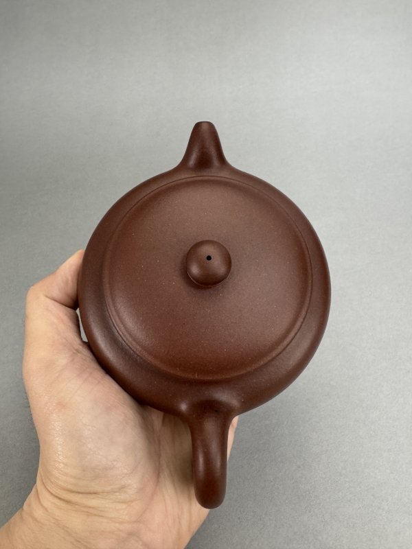 现代 周桂珍制紫泥仿古扁腹壶 - 图7