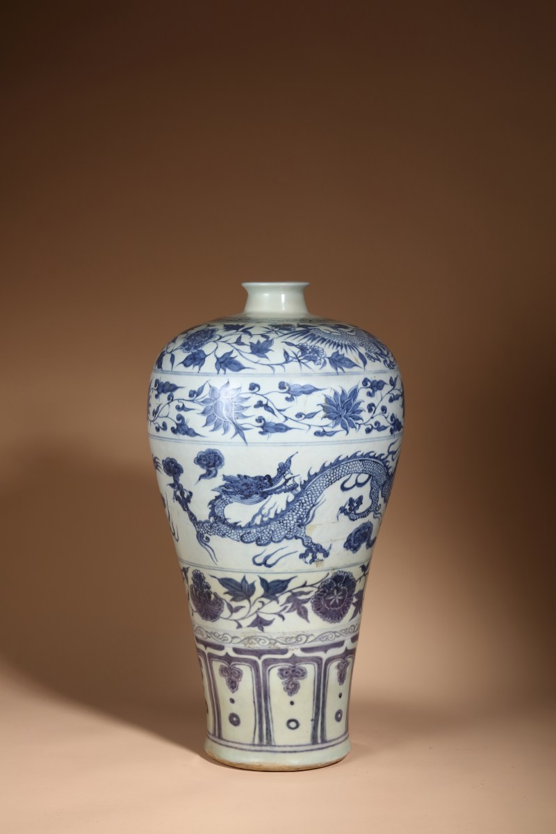 明 青花缠枝花龙凤纹梅瓶 - 图4