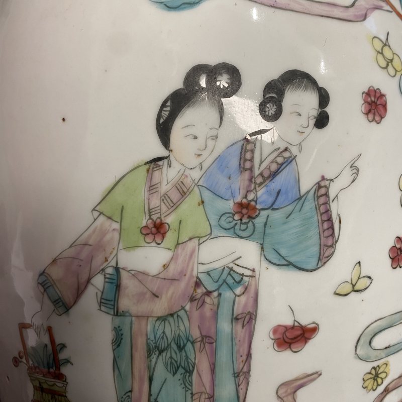 民国 粉彩人物故事纹瓶一对 - 图6