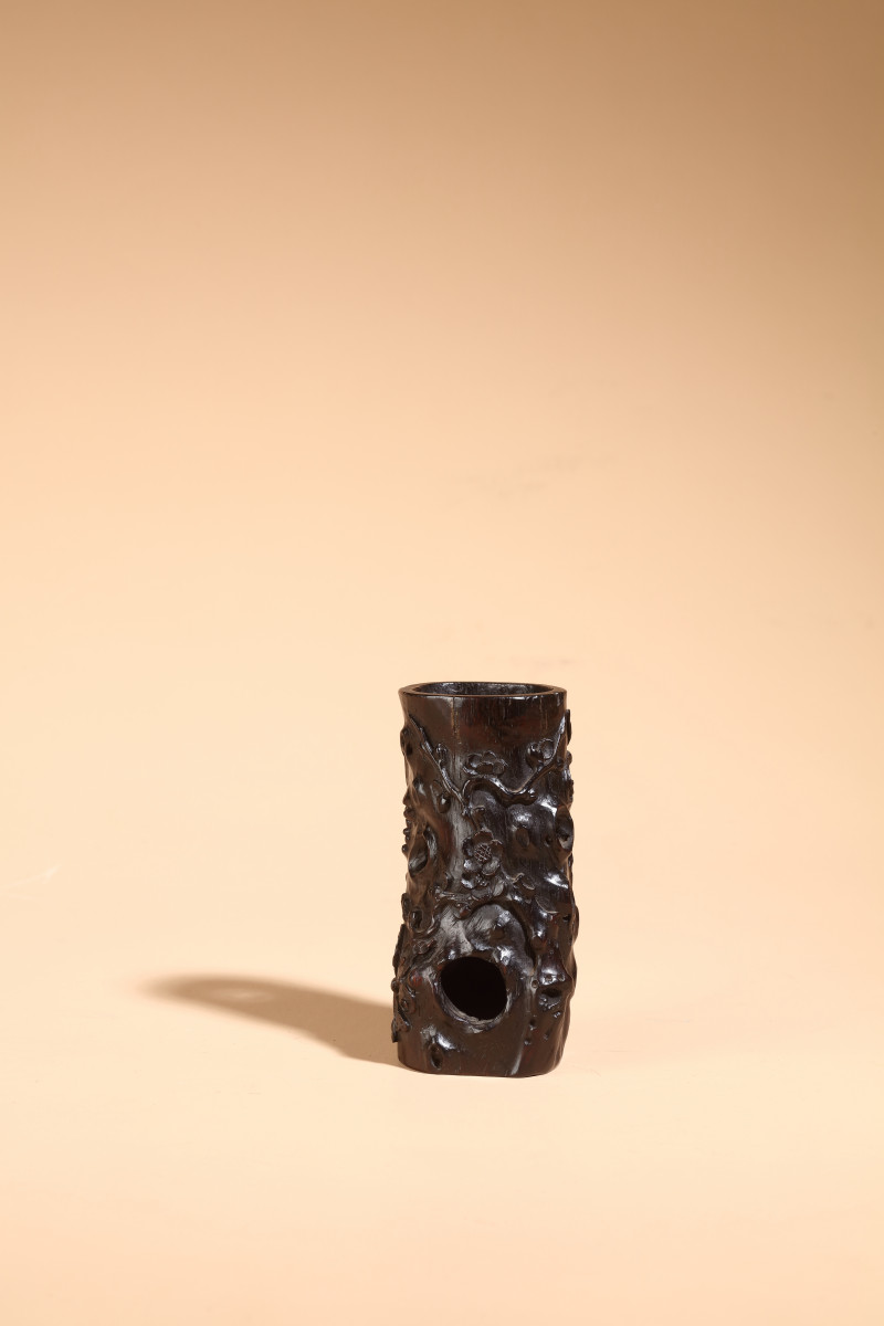 清中期 紫檀镂雕蝶恋花小笔筒 - 图4
