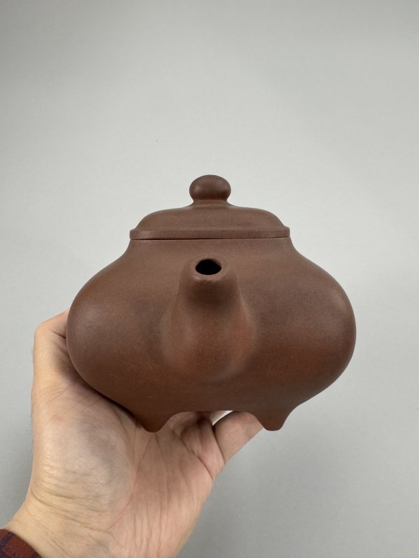 民国 李宝珍制跂陶刻干庭并作传炉壶 - 图5
