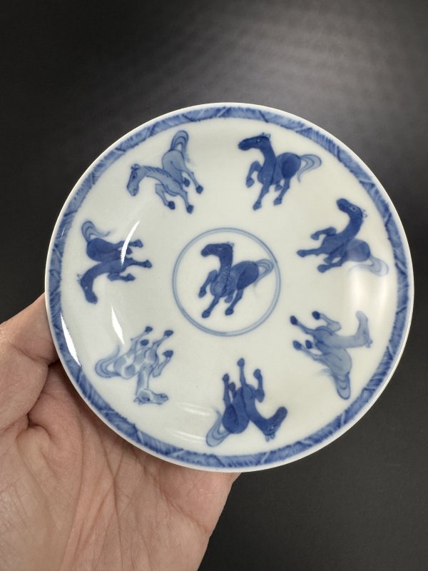 清光绪 若深珍藏款青花骏马图杯、碟三只 - 图15