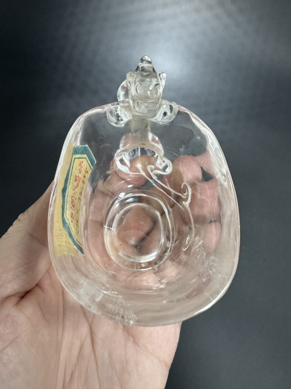 清 水晶雕螭龙纹杯 - 图5