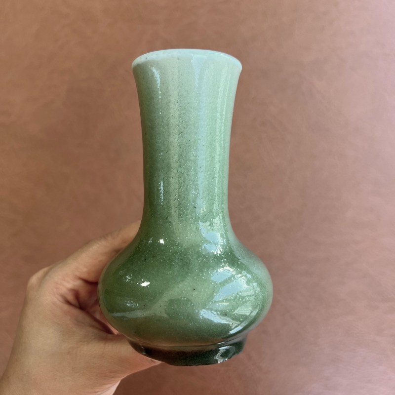 清康熙 翠青釉荸荠瓶 - 图4