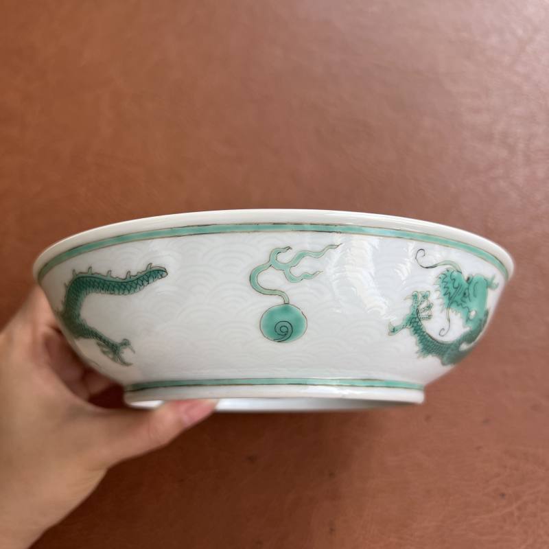 清道光 暗刻海水绿彩龙纹盘 - 图6