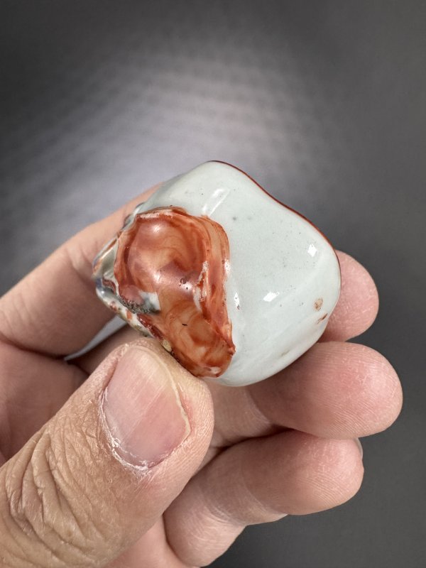 明-清康熙 矾红彩青花莲瓣小摆件、青花粉彩描金瓜棱壶一组两件 - 图7