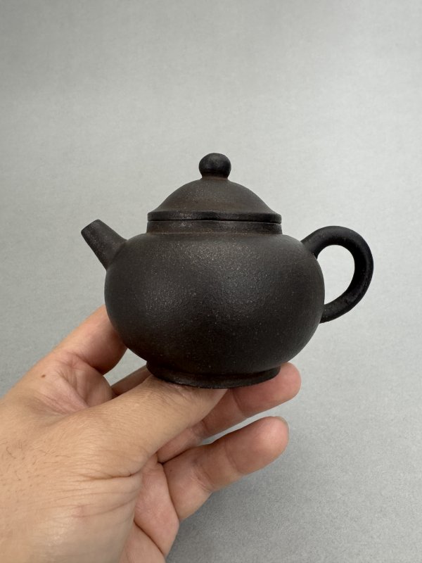 清 东石款铺砂具轮珠壶 - 图3