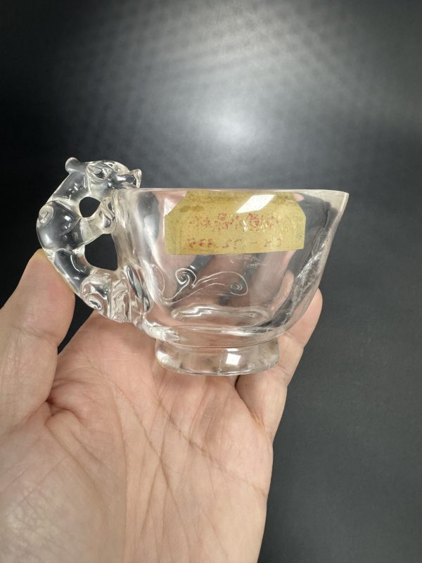 清 水晶雕螭龙纹杯 - 图7