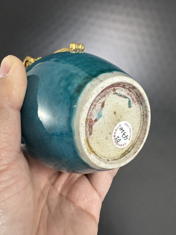 清康熙 孔雀蓝釉胆瓶 - 图10