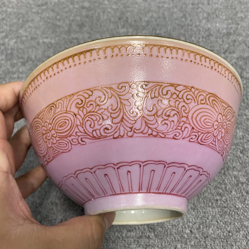 清嘉庆 胭脂粉釉花卉纹碗 - 图7