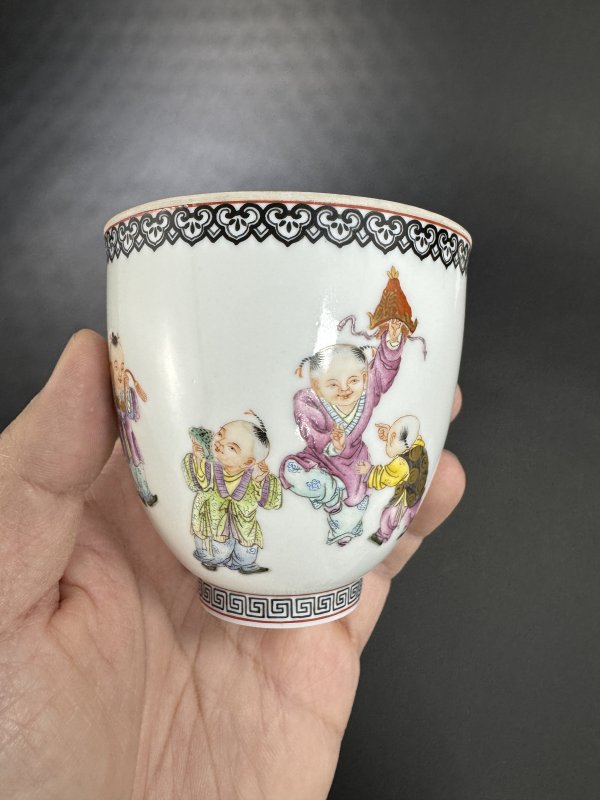 民国 仿珐琅彩婴戏图诗文薄胎杯 - 图5