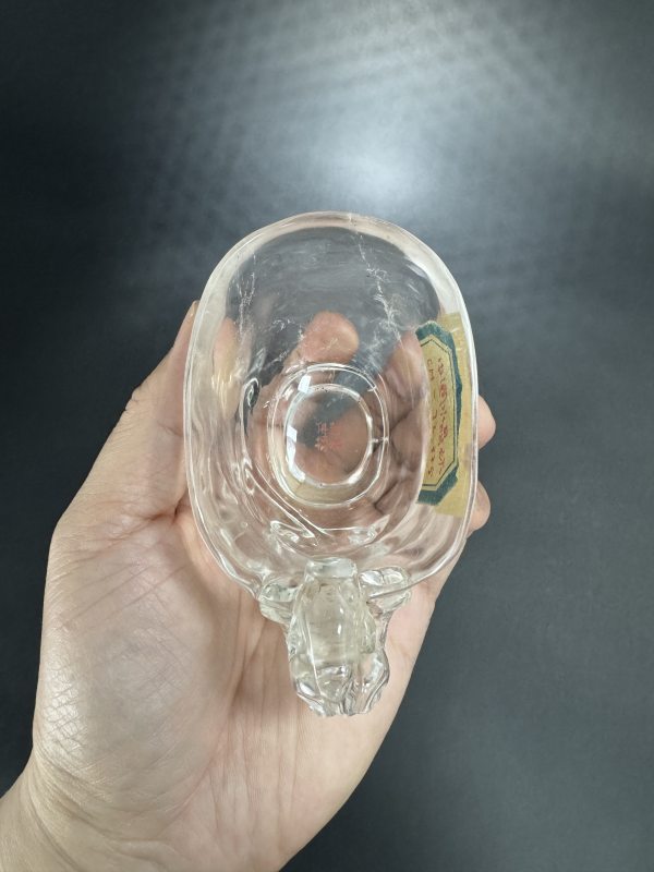 清 水晶雕螭龙纹杯 - 图9