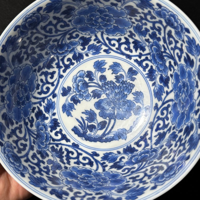 清康熙 青花缠枝牡丹纹碗 - 图7