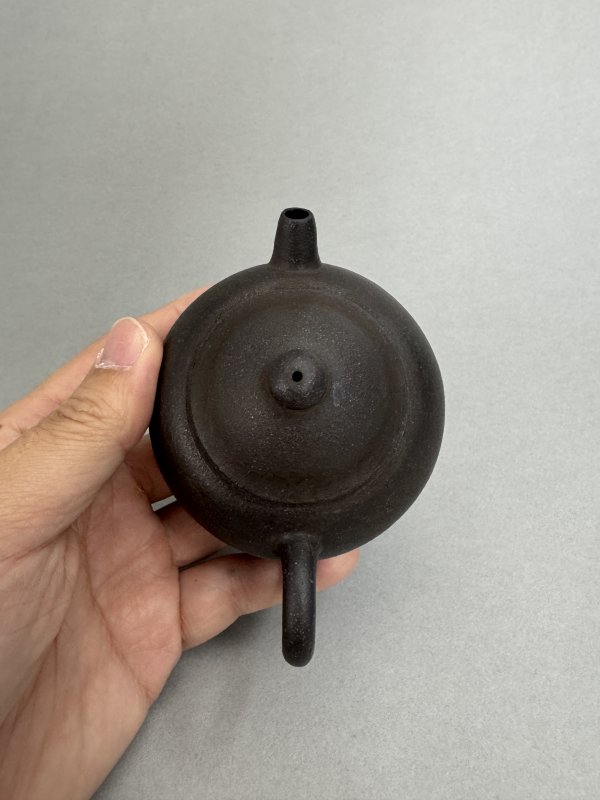 清 东石款铺砂具轮珠壶 - 图7