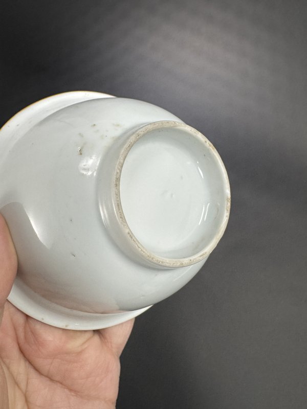 明嘉靖 白釉印花“一鹭莲科”纹杯 - 图9
