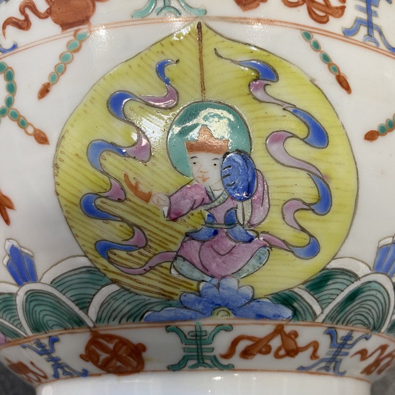 清晚期 粉彩七珍八宝纹大碗 - 图9
