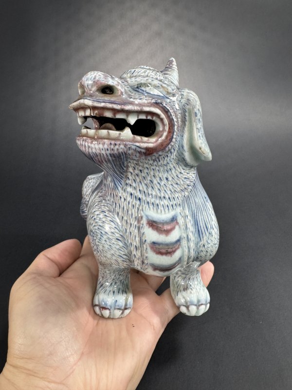 清早期 青花釉里红甪端薰炉 - 图6