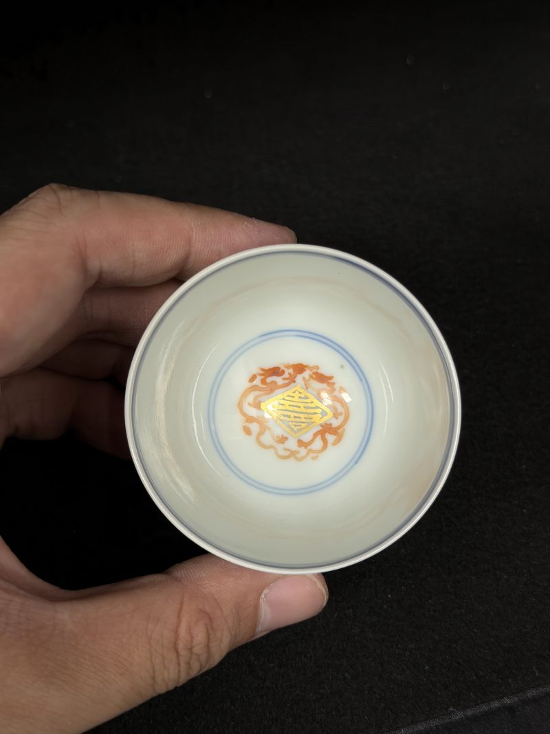 清雍正 矾红描金莲托寿字杯 - 图7